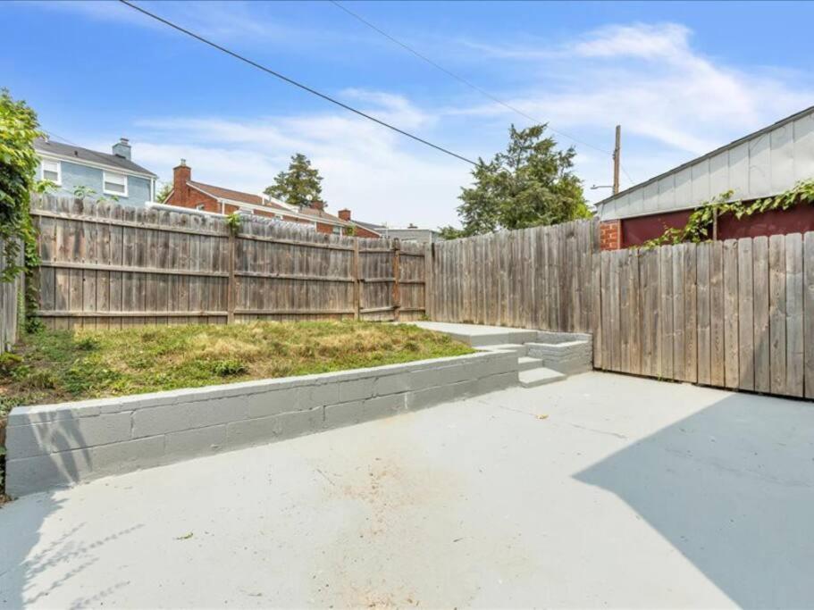 Quaint 3/2.5 Home In Fort Dupont Washington Exterior foto